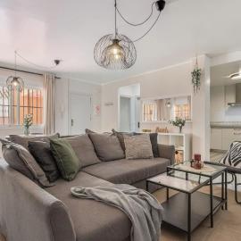 5 Sec to Beach | Modern 2BR Costa Stay