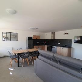 Appartement cosy, hotel a Gilhoc sur Ormeze