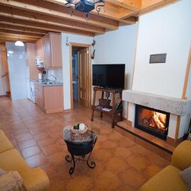 Casa Rural La Celestina, hotel in Navalmoro