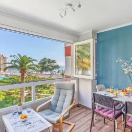 Torrox Piso | Beach & Pool Stay in Torrox Costa, hotel Torrox Costában