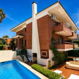 Villa Cococha, hotel a Salou