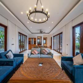Spacious Heritage 3BR Private Villa Pandawa Beach