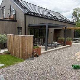 Nybyggd villa i Söderköping, hotel di Söderköping