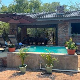 La Bella Vita Marloth Park, hotel in Marloth Park