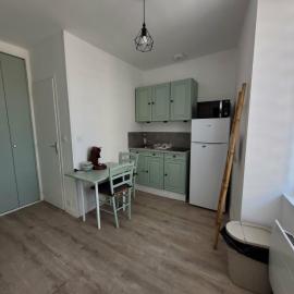 Appart 1er étage Angers Chalouère, hotel in Angers