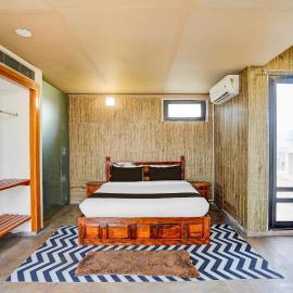 Hotel O Ayatti By Caparo, hotelli kohteessa Sūrajpur
