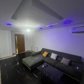 Sweethome, отель в городе Арьяна