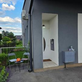 apartmani mikek