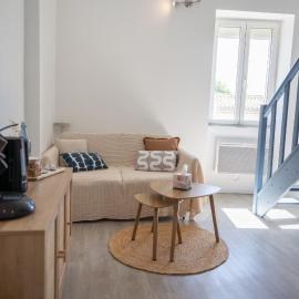 Appartement lumineux - Centre historique de Bazas, хотел в Базас
