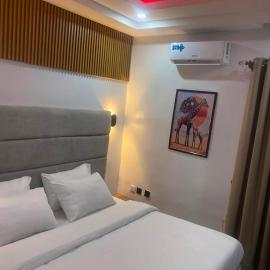Royal vantage hotel and suites, hotel i Port Harcourt