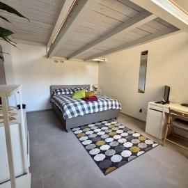 Guglie's Guest House