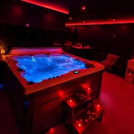 Love room, l'écrin secret, хотел в Лавор
