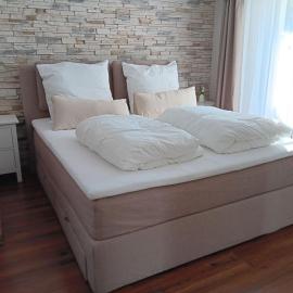 Ferienwohnung unterm Kirschbaum, хотел в Großenlüder