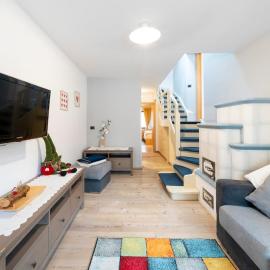 Césa Marta, hotel Canazeiben