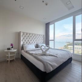 Del Mare Bangsaley condo