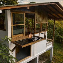 MindoLoft Luxury tiny house con servicio premium en Mindo, מלון במינדו
