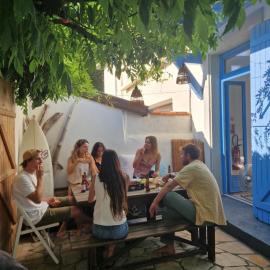 COTTAGE - Utopy Hostel, хотел в Капбретон