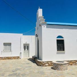 Divine Island Escape, Hotel in Kini
