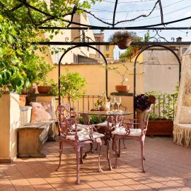 Appartamento con terrazza La Voliera di Bacco, hotell sihtkohas Frascati