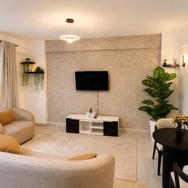 Leki Luxury Home