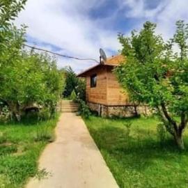 Saghbine bungalows, ξενοδοχείο σε ‘Ayn Zubdah