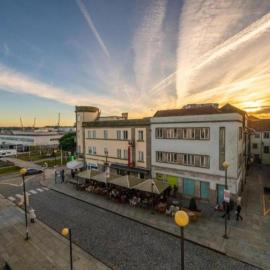 Guerreiro aparts, hotel in Viana do Castelo