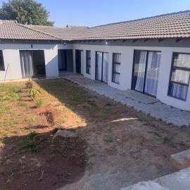 The Gardens view lodge, ξενοδοχείο σε Bushbuckridge