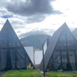 Tungurahua Eco Lodge INN BAÑOS、Quillullacoのホテル