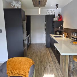 뉴플리머스에 위치한 호텔 City Living Apartment Two