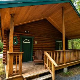 Box Canyon Cabins, hotell sihtkohas Seward