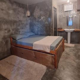 Pointbreak Homestay