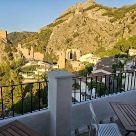 La Mocha Casa Rural - La Casa de María – hotel w mieście La Iruela