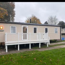 Explorer45, hotel in Lytchett Minster