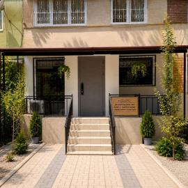 Minimalist Fergana Guesthouse, hotel u gradu Fergana