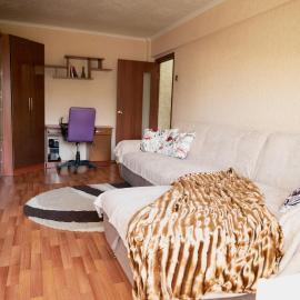 2 х комн Центр, Молдагулова 1, hotel in Balqash