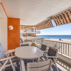 Apartamento en primera línea de mar
