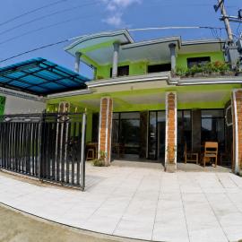 OYO 95309 Ijen Homestay
