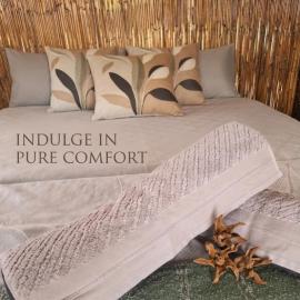 Hennies HideOut, hotel i Kachikau
