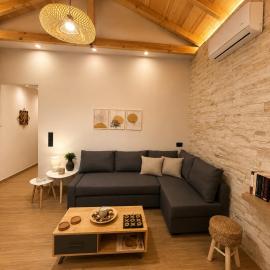 Boutique Home with Private Courtyard in Mani