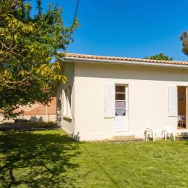 Maison charmante à Soulac-sur-Mer avec jardin clôturé