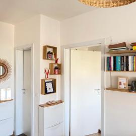 The Flip-Flop Apartment