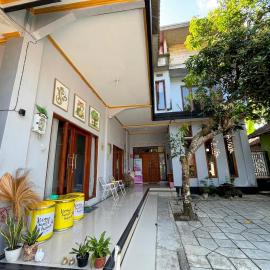 javalestari homestay & tour