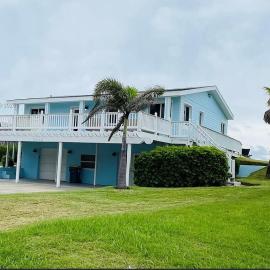 Oceanfront Beach House Private Beach Sleeps 10