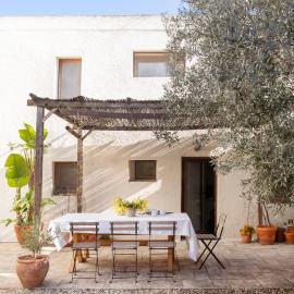 CASA MALTESA 19thC Boutique Countryside House by vineyards, 40min Barcelona & 25 min Sitges