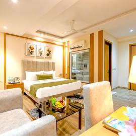 OPO Horizon Stanley, Aerocity , Delhi Airport Free Airport Pick Up