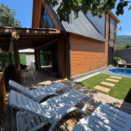 Kuzluk Manzara Bungalow – hotel w mieście Akyazı