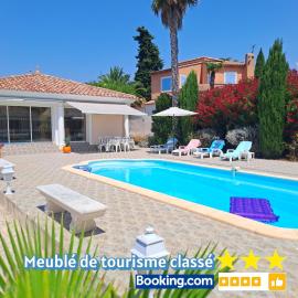 Maison 3 chambres avec piscine à 5 min à pied de la plage