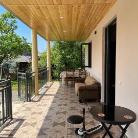Sea Breeze House Ureki, hotel a Ozurgetʼi