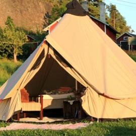 Jennys tent, hotel Saltvik városában