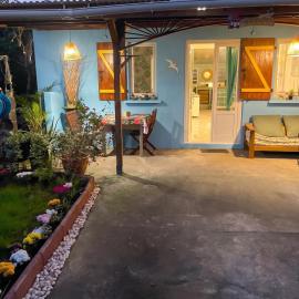 Maison charmante à Bras-Panon avec piscine et jardin، فندق في Bras-Panon
